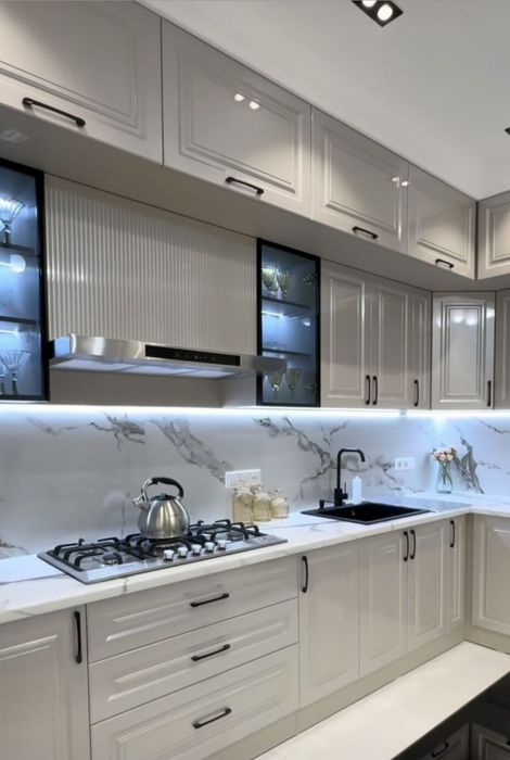 Mebel zakazga kuxnya spalniy prixojka