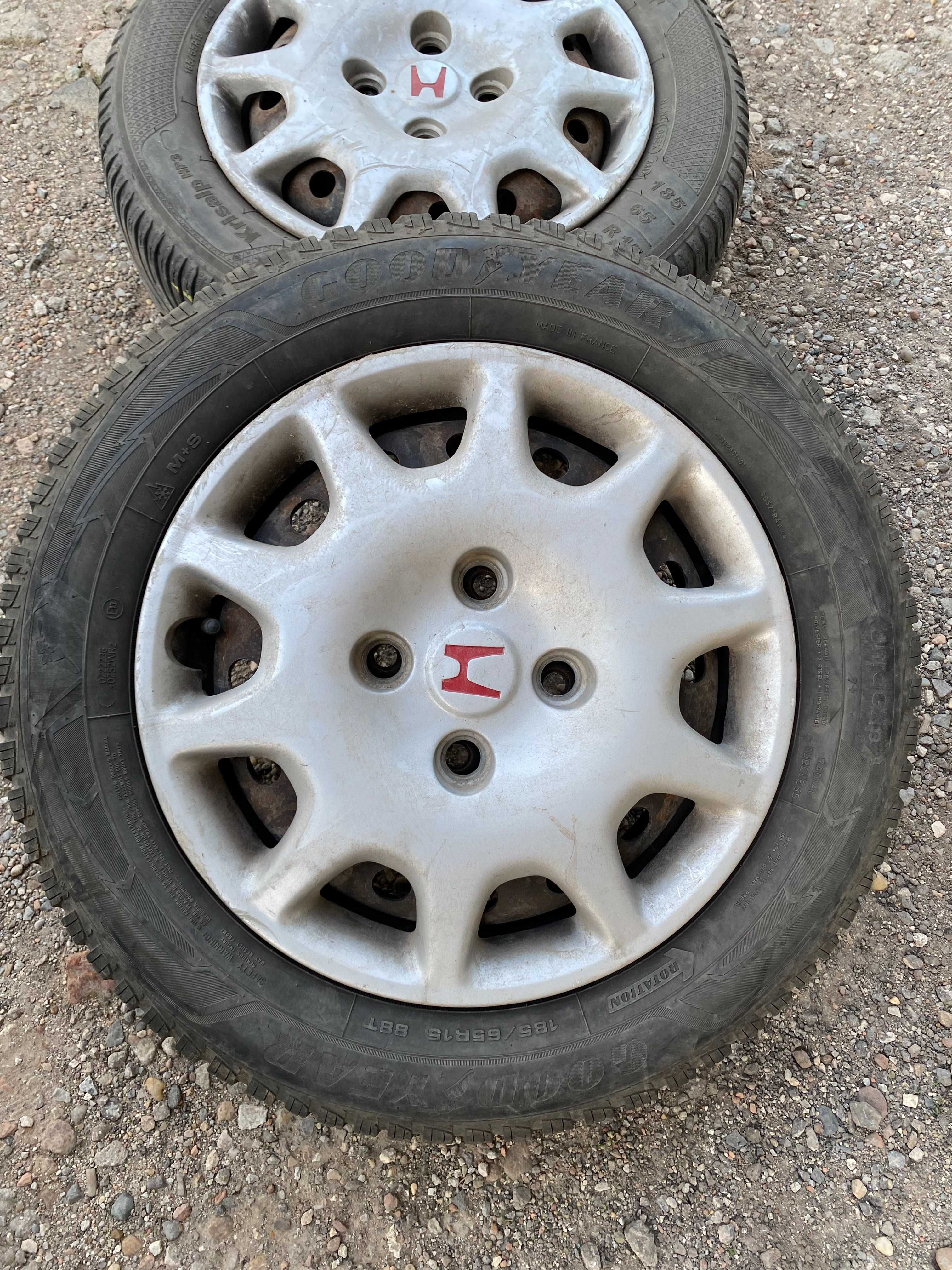 4 бр Зимни гуми с джанти от Honda Accord 6 185/65/15