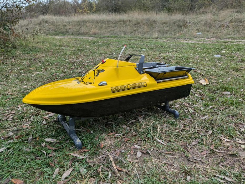 Лодка за захранка