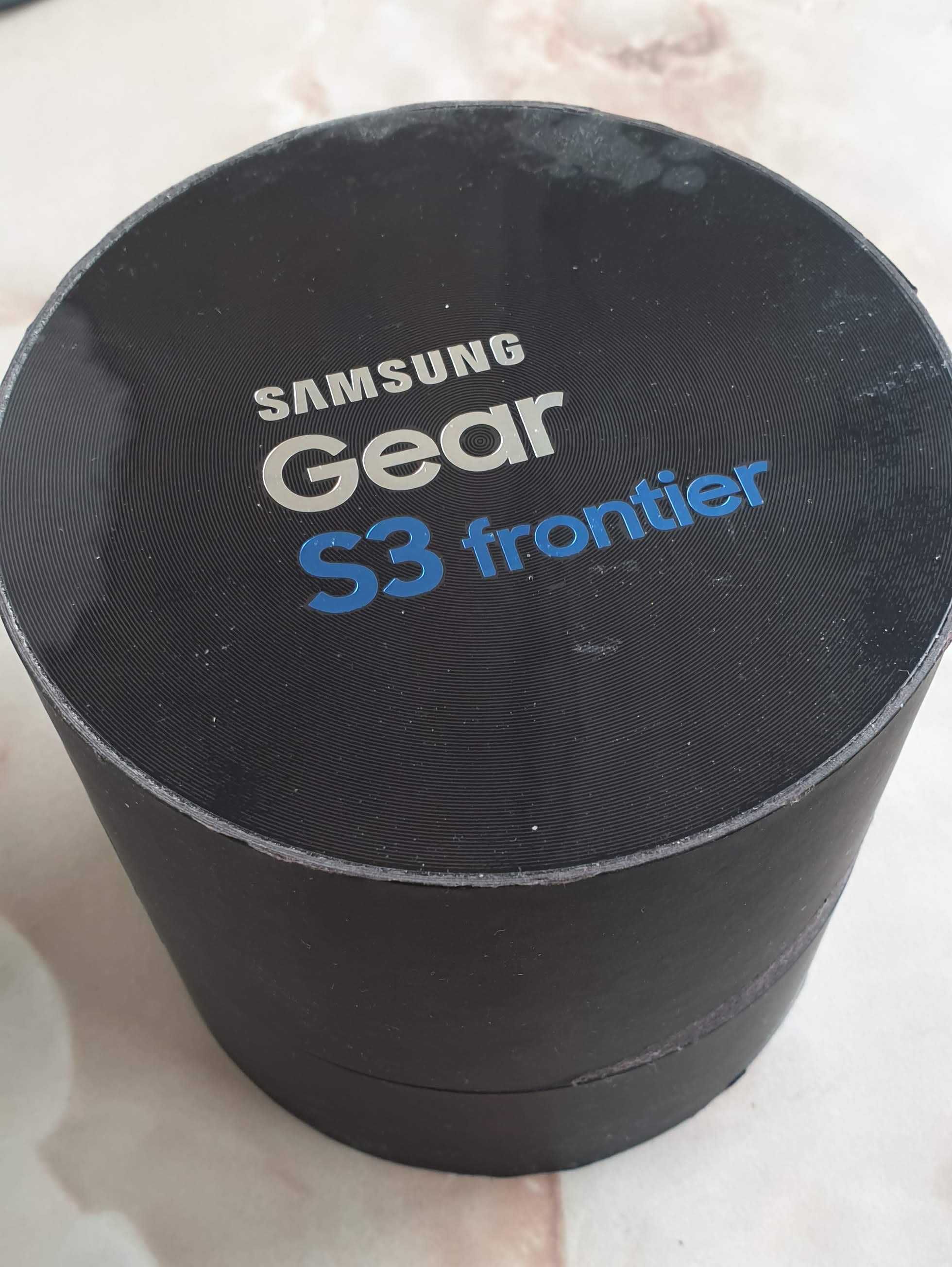 Смарт часовник Samsung Gear S3 Frontier