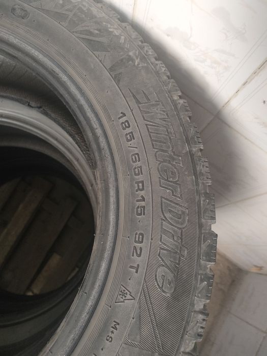 Продам зимние шины