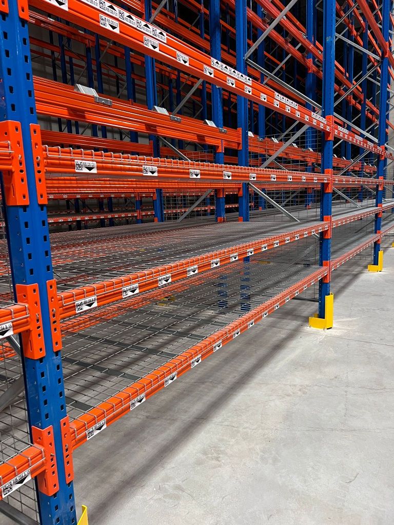 Rafturi metalice 655x677