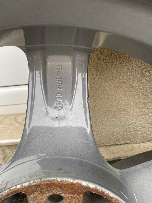 Гуми с джанти 245/65R17 за Jeep Grand cherokee