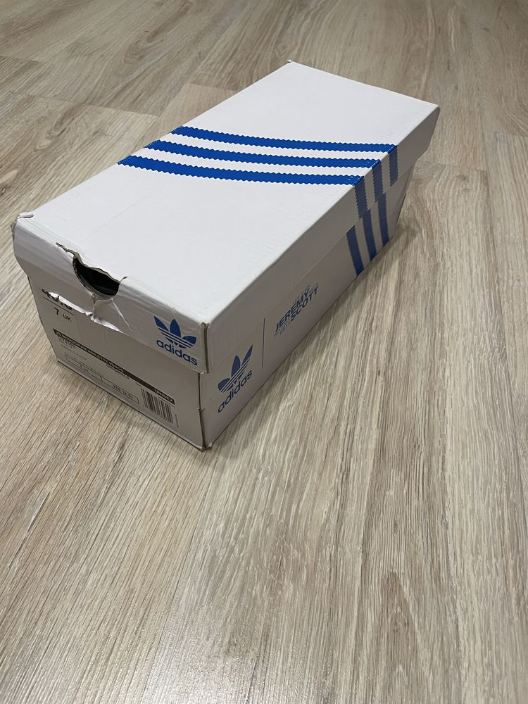 Adidas jeremy scoot slides