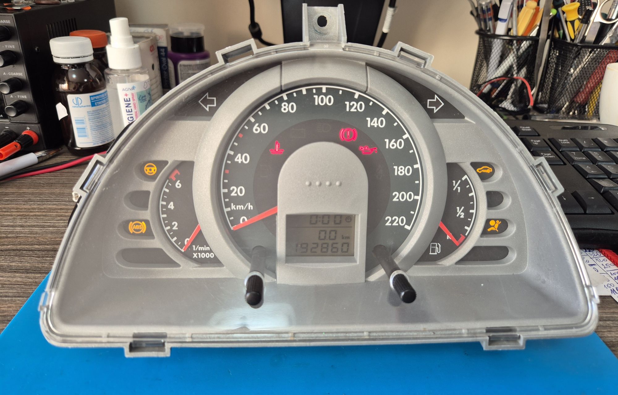 Ремонт на километраж пиксели vw Fox и vw Gol pixel repair