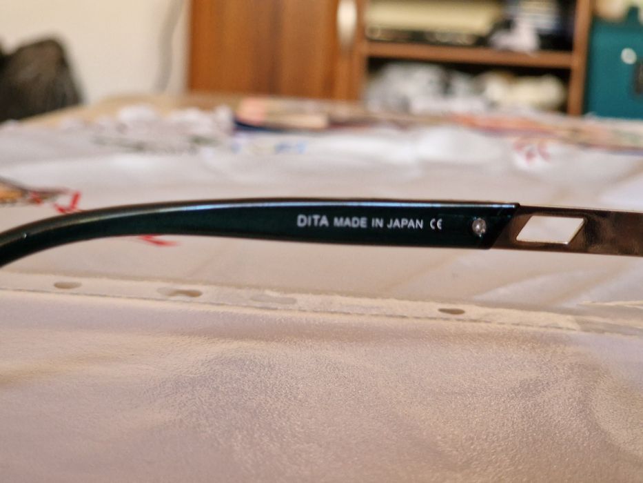 Ochelari de soare Dita Barbat