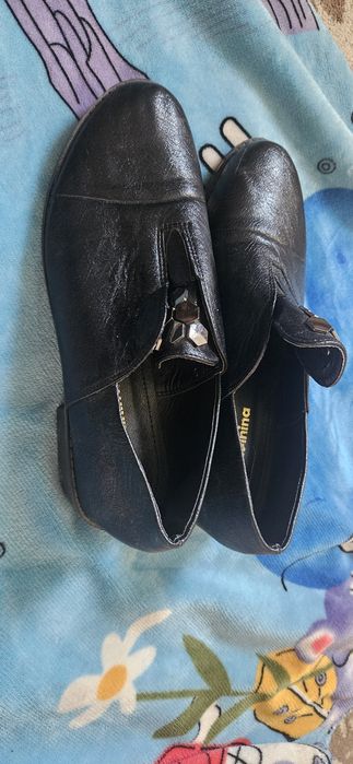 Продам туфли женские 40р