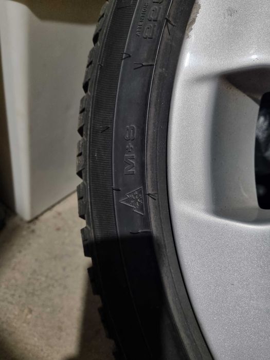 Джанти 17" със зимни гуми за BMW 1 - 3 серия E87 E90 E46 F30