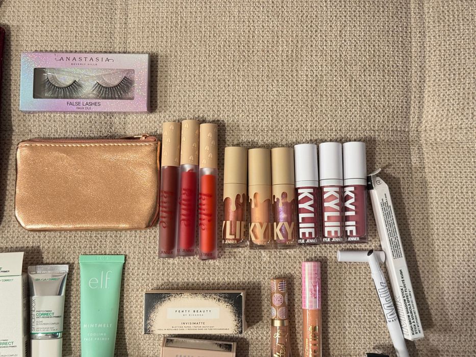 Всичко по 10лв - Fenty, huda, too faced, buxom, Natasha Denona, ud