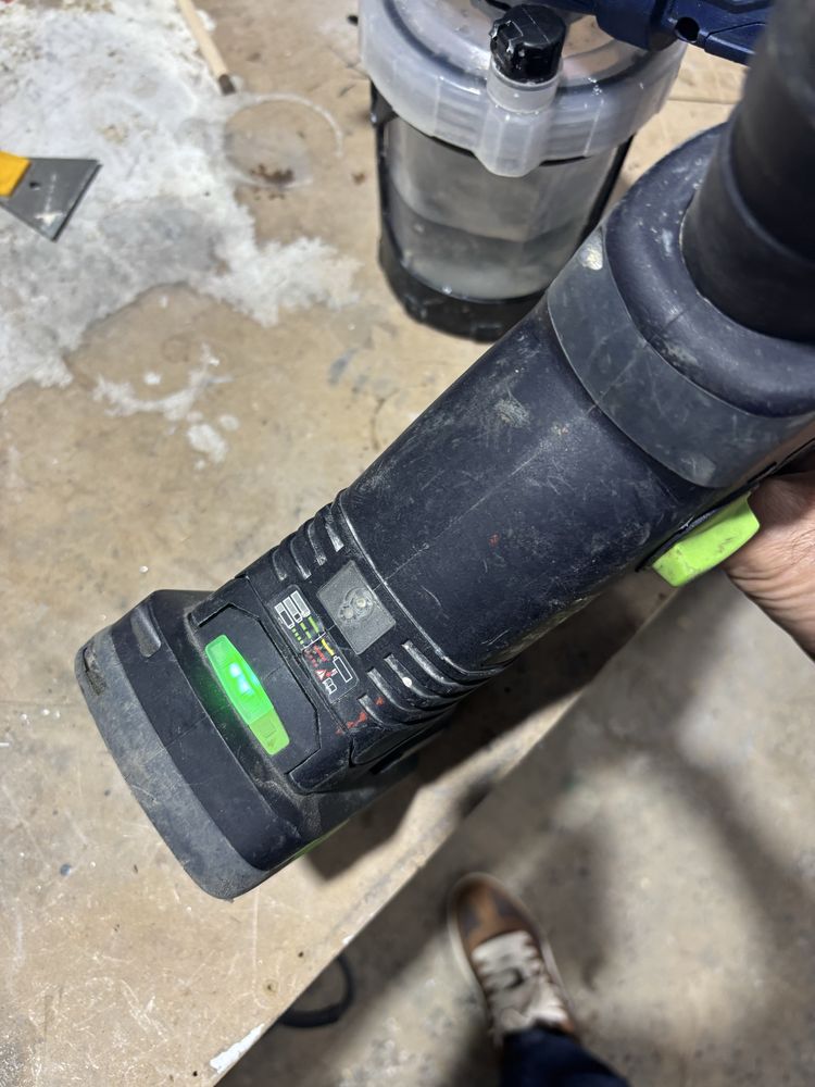 Festool повреден перфоратор