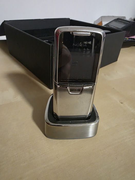 Nokia 8800 Clasic full
