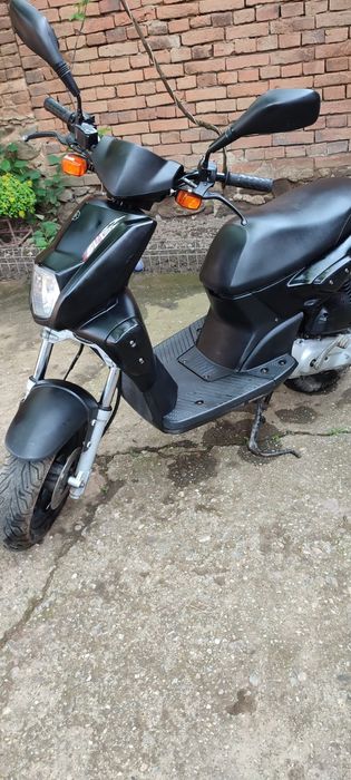 Scuter yamaha slyder 49cc 2timpi