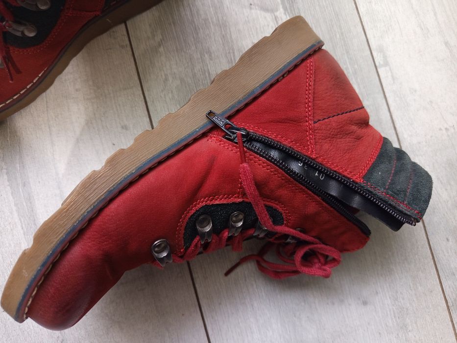 Зимни боти от естествена кожа Lasocki