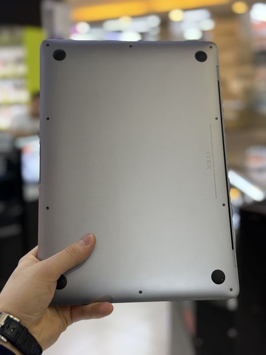 Macbool Air M1 8/256