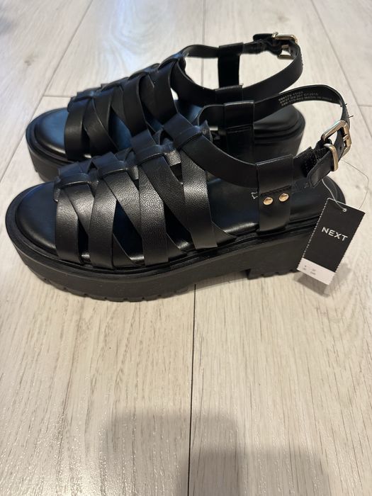 Sandale Next de piele noi