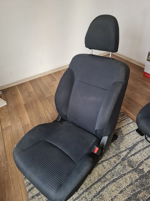 Scaune de mașină șofer și pasager