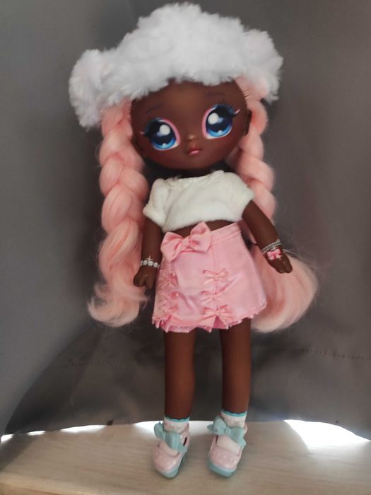 Кукла NaNaNa surprise teens, кукла с магическа коса