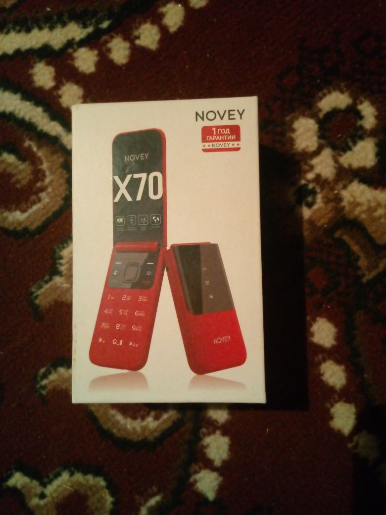 Telefon X70 NOVEY