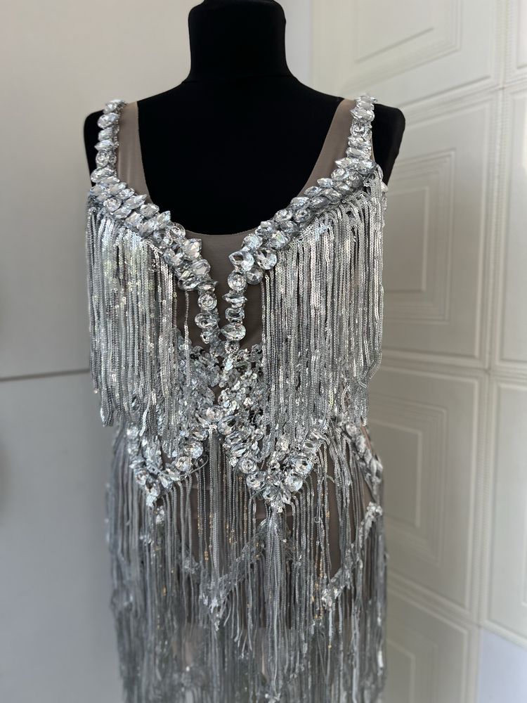Rochie tip bijuterie