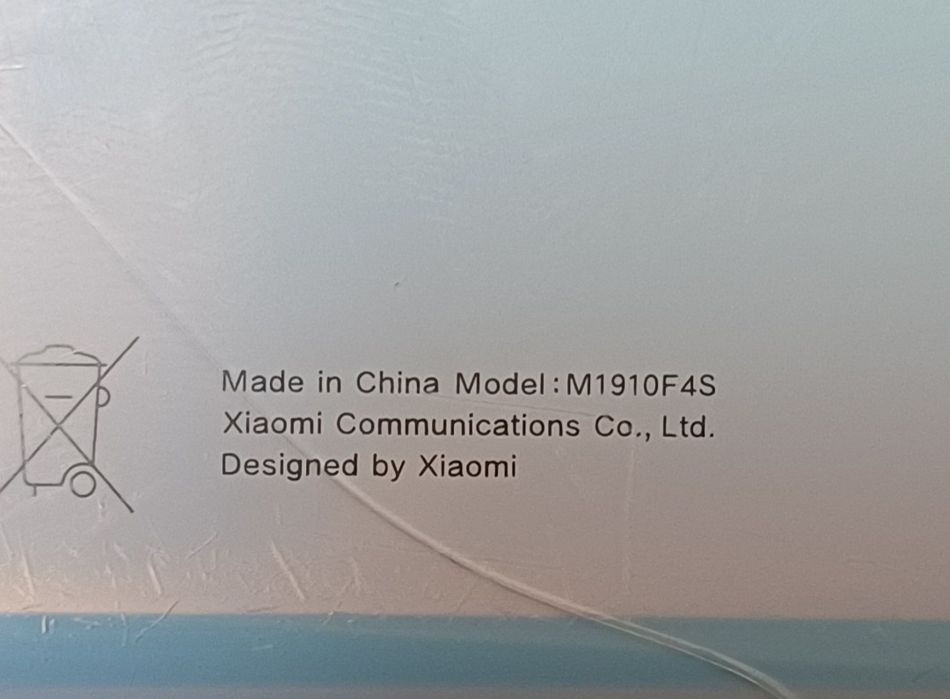 Xiaomi Mi Note 10 Pro cu display spart. Placa este buna

#9