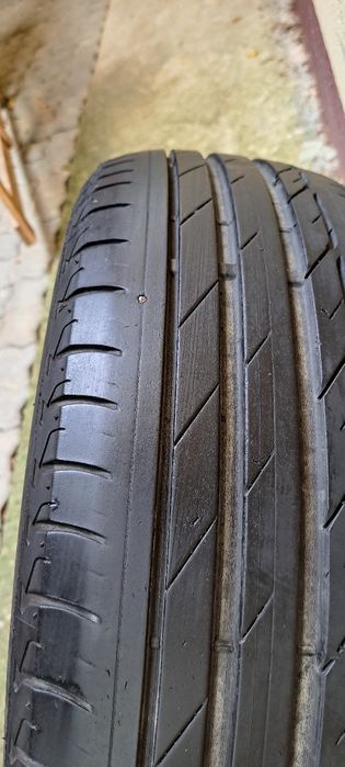 Vând cauciucuri de vară 16