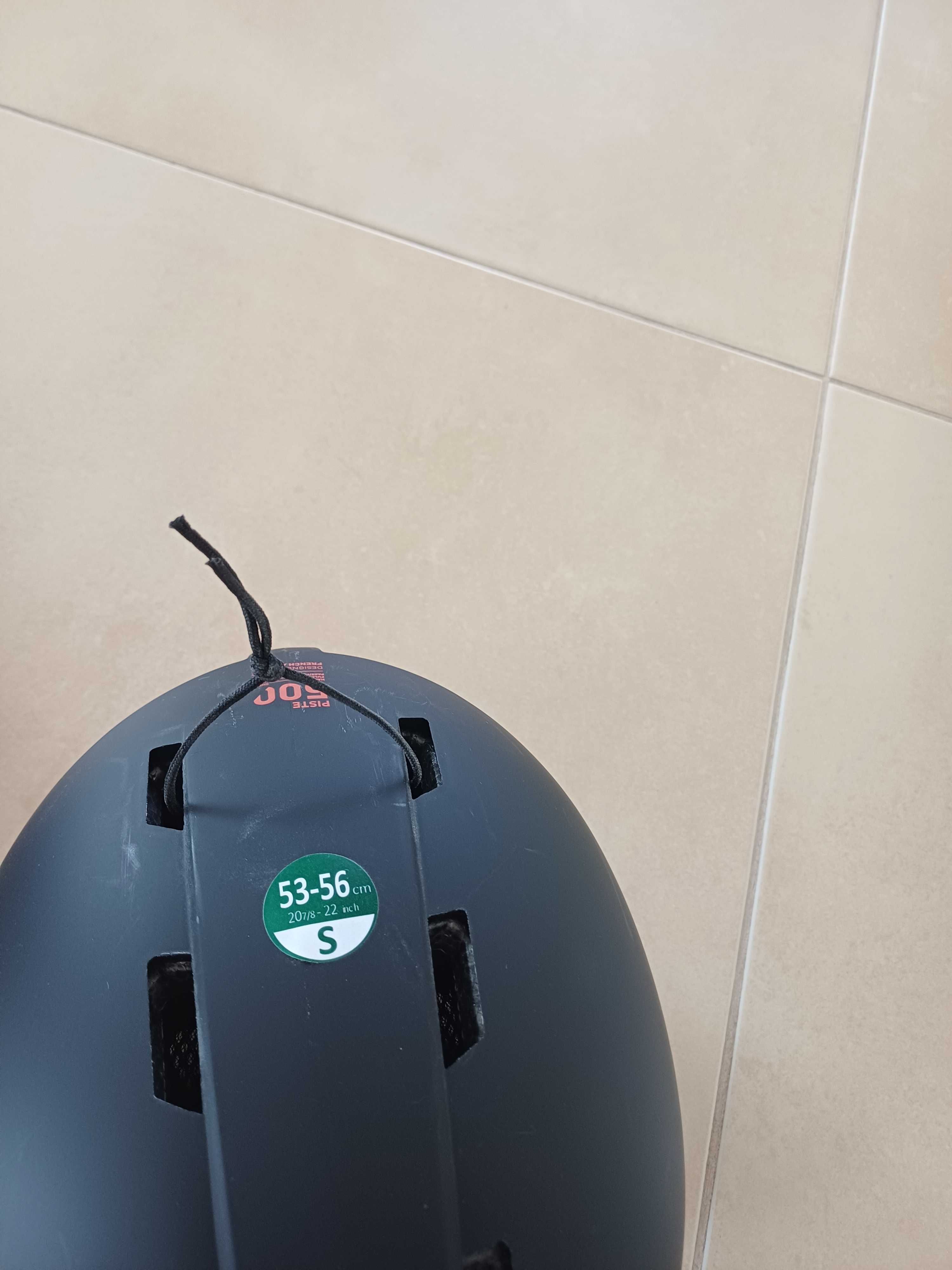 Wedze 500 чисто НОВИ ски каски