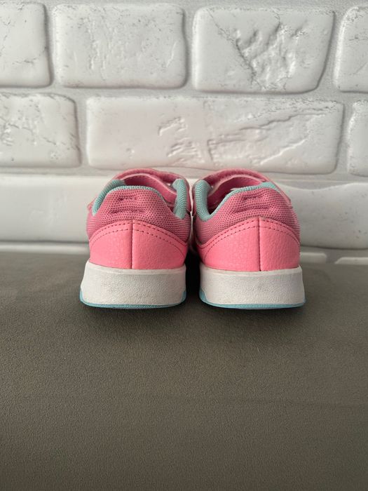 Маратонки Адидас момиче