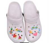 Set de 10 decoratiuni, etichete, insigne pentru Crocs