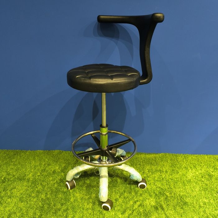 Laborotorniy kreslo, Лабораторгый кресло D09