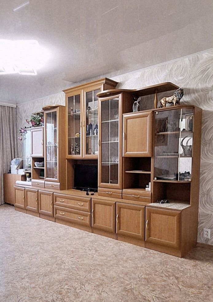 Продам стенку в гостинную