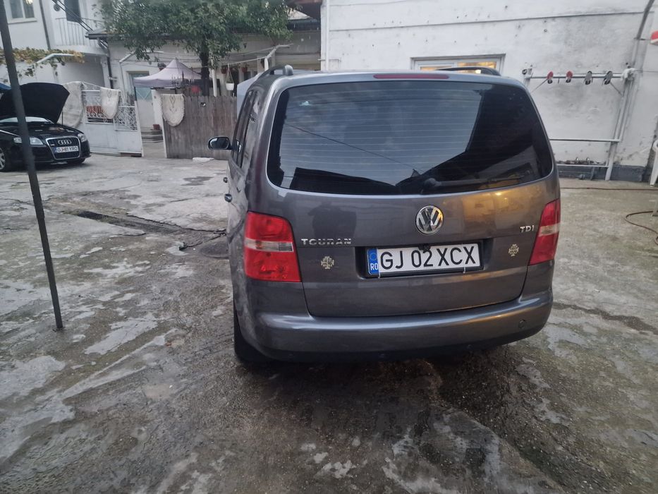 VW Touran 2007 1.9TDI 6+1 Proprietar