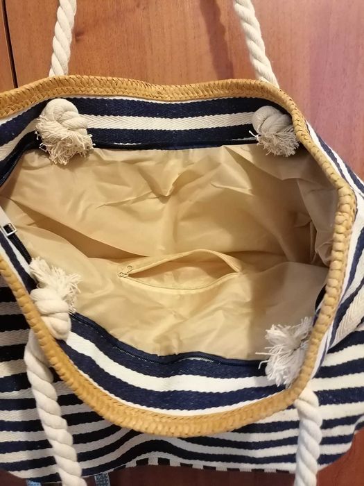 Geanta de plaja din material textil cu captusala si buzunar interior