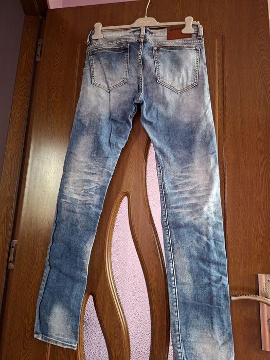 Vând Blugi Damă Denim Mărimea 30/32