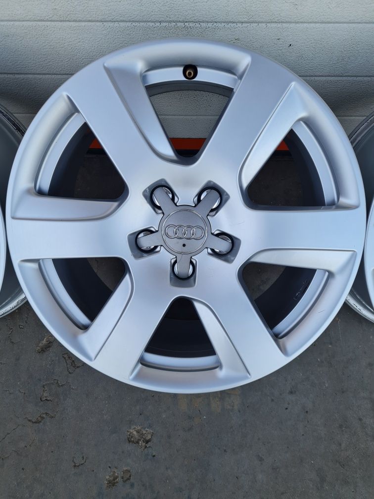 Оригинални джанти за АУДИ AUDI VW SEAT SKODA R17 5x112 ET37 7.5J