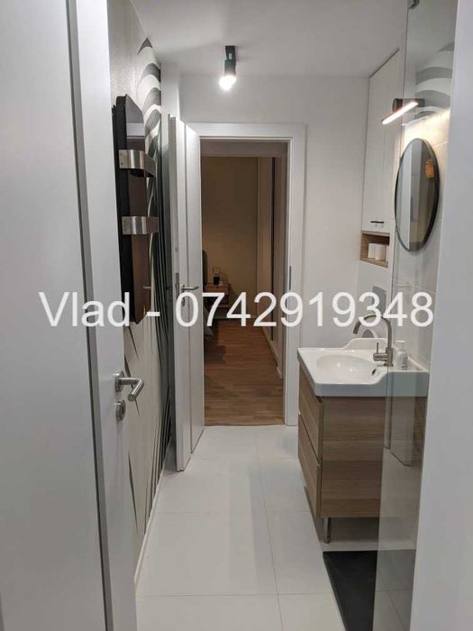 Apartament vesel 2 camere, parc Titan, metrou, 50 mp