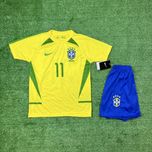 Ретро детски футболен к-т на /Роналдиньо/Brazil/Ronaldinho/01/02