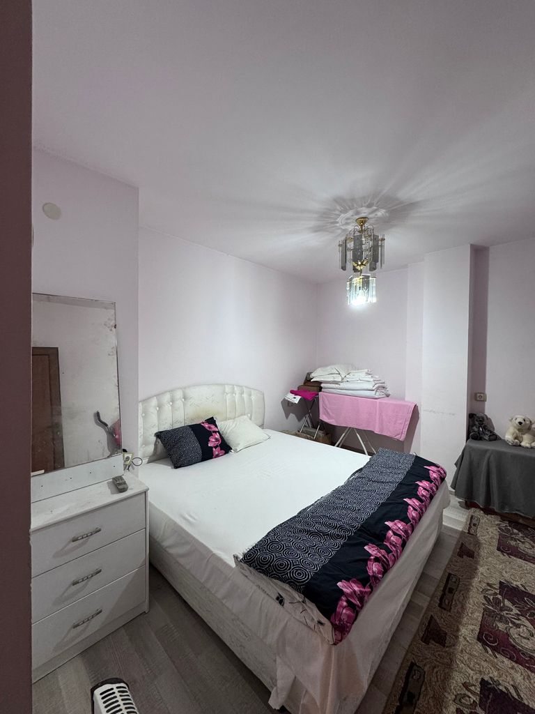 Продава се Четиристаен апартамент в Благоевград, Широк център - 100 кв.м за 1500 €/кв.м - Снимка #3