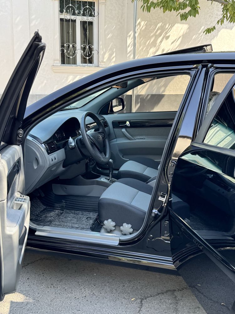 Chevrolet Gentra 2023/2024 Evro A/T Full