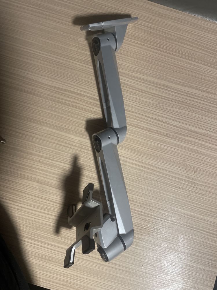 Suport monitor Apple