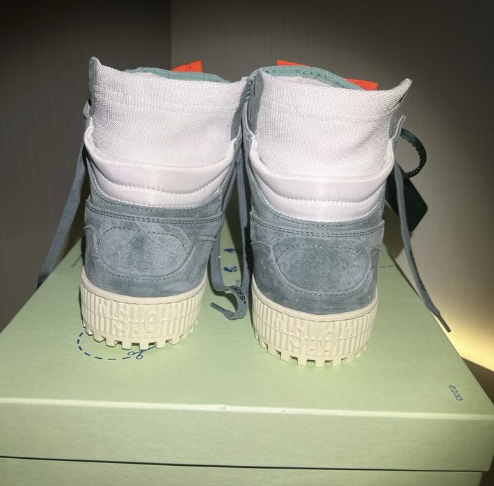 Adidasi off white court 3.0