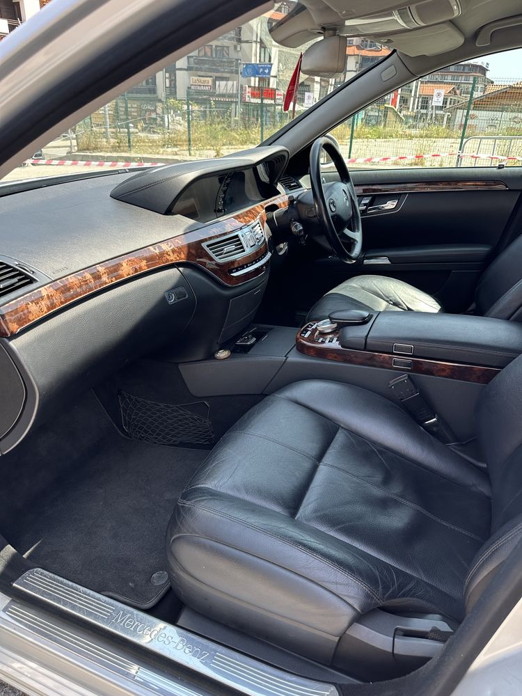 Mercedes Benz S class