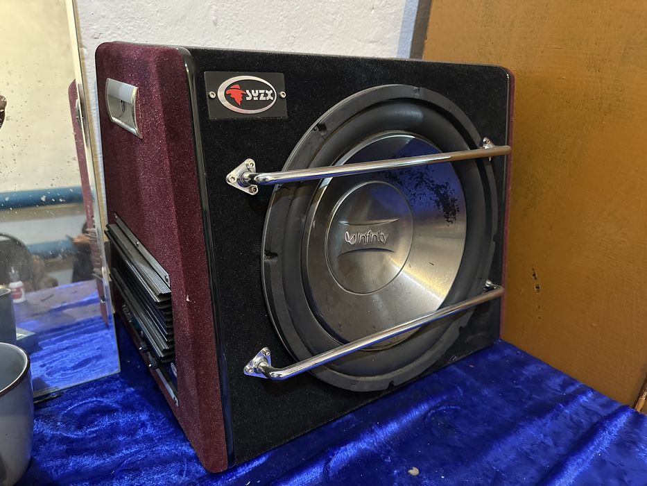 Сабвуфер 12 динамик и уситель заменены на мощнее