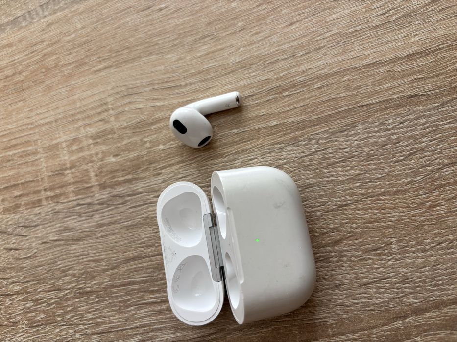 Apple безжични слушалки