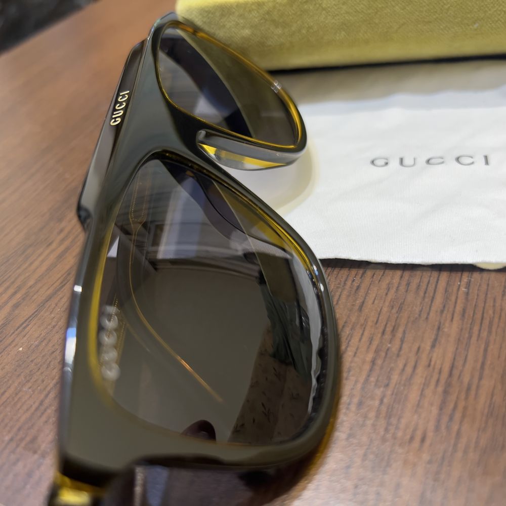 Слънчеви очила Gucci GG1039S