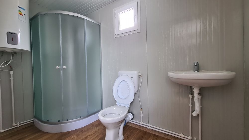 Vând containere modulare vitrina birou sanitar