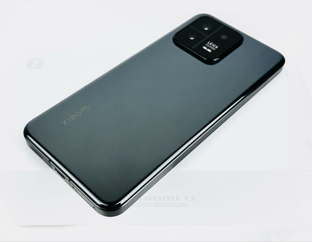 Xiaomi 13 5G 256GB 8RAM Black Перфектен! Гаранция!