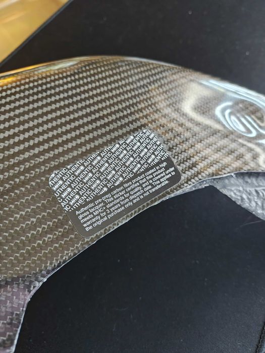 Splitter si winglets carbon pentru M2 F87 de la MHC, noi, neutilizate!