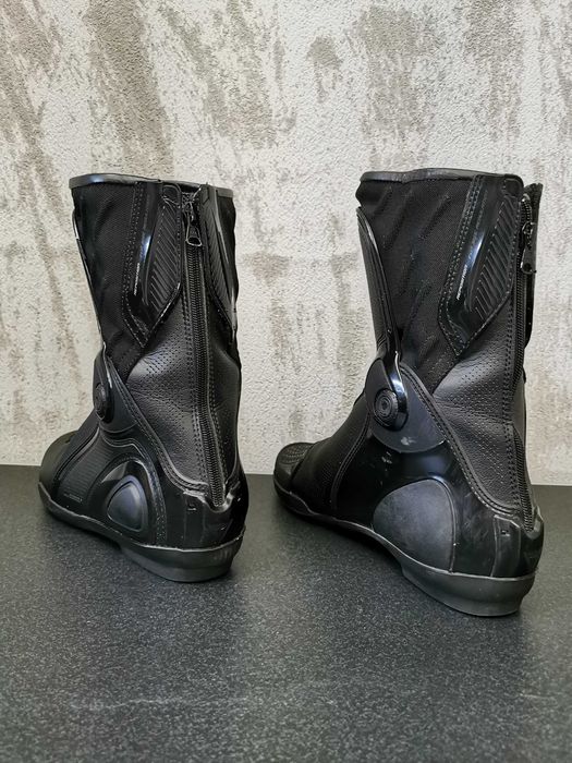 Cizme moto piele marca Dainese Gore-tex mărime 46