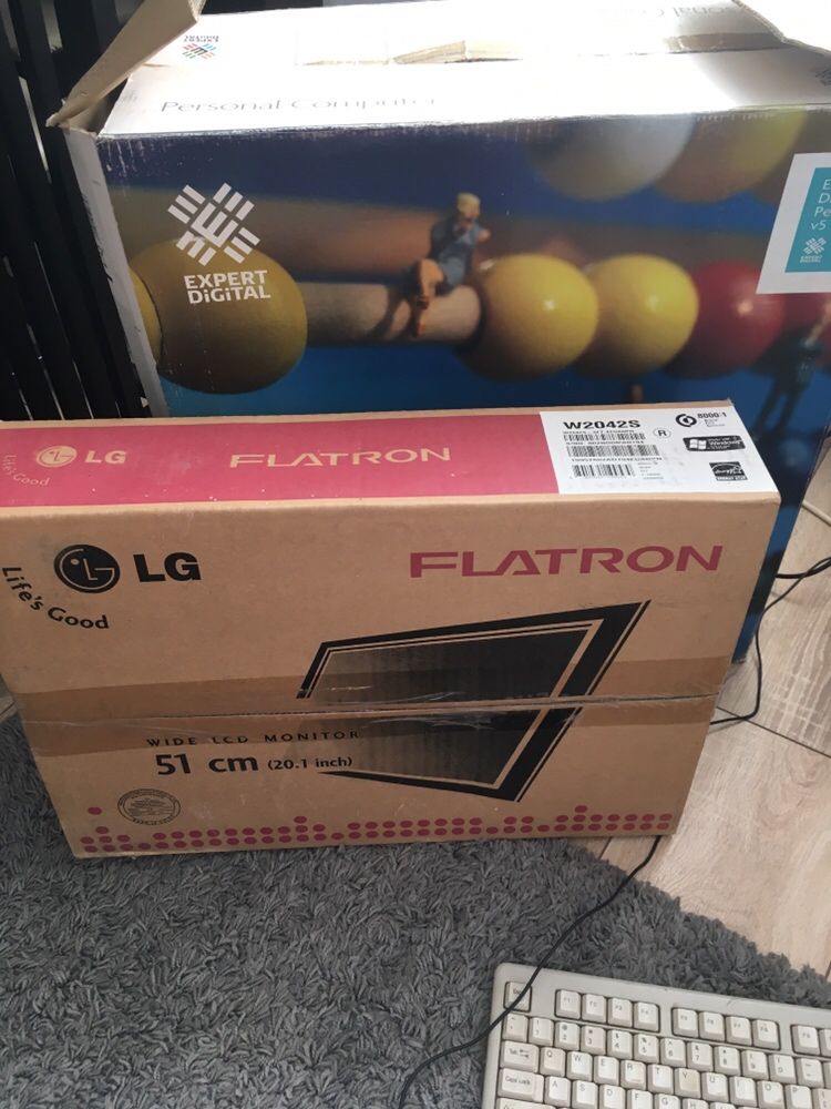 UPC+ monitor+ tastatura+ mouse+ imprimanta cadou