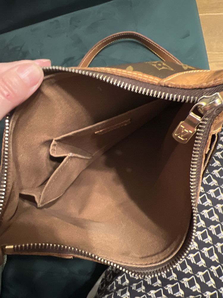 Geanta Louis Vuitton- 100% autentica